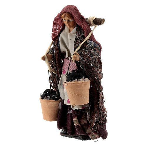 Mulher com cestas de carvão figura terracota para presépio napolitano com personagens de altura média 8 cm 2