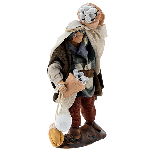 Mężczyzna noszący sery i ricottę, figurka z terakoty, 12cm 4