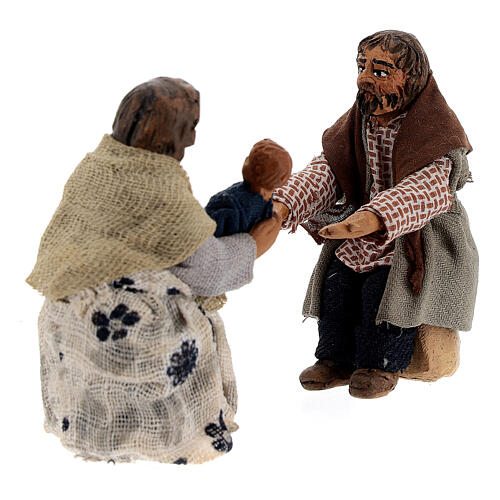 Family with child scene Neapolitan Nativity Scene figurines 10 cm 4