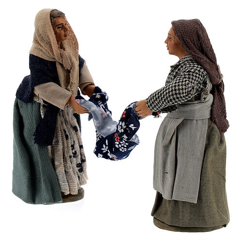 Women folding clothes figurines, 10 cm Neapolitan Nativity Scene 3