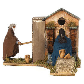 Moving couple at the fountain Neapolitan nativity 12 cm