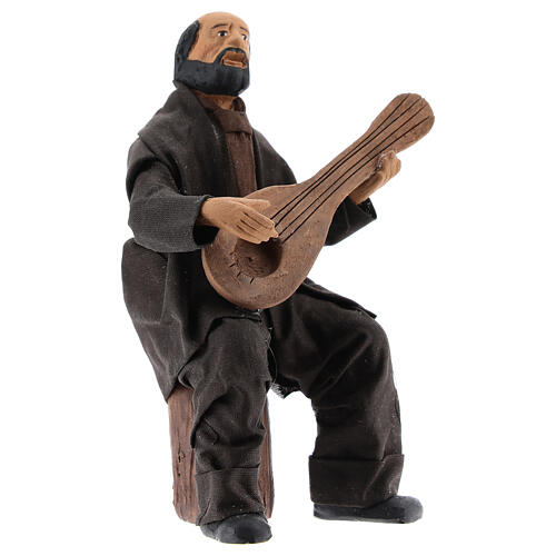 Músico sentado com bandolim para presépio napolitano com figuras de altura média 13 cm 3