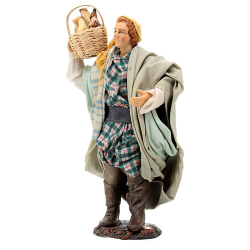 Figurine homme avec pain pour crèche napolitaine 15 cm 2