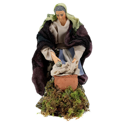 Statue of a washerwoman standing for Neapolitan Nativity Scene of 13 cm 1