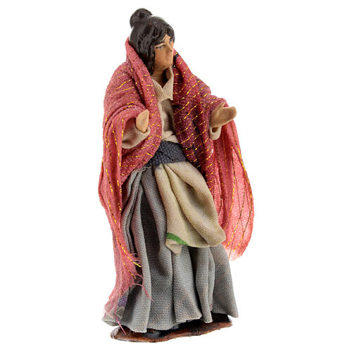Standing woman with shawl for Neapolitan Nativity Scene with 8 cm characters 3