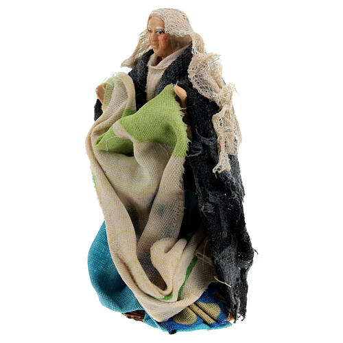 Old lady with laundry for Neapolitan Nativity Scene with 8 cm characters 2