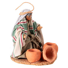 Arabic potter on his knees for Neapolitan Nativity Scene with 8 cm characters