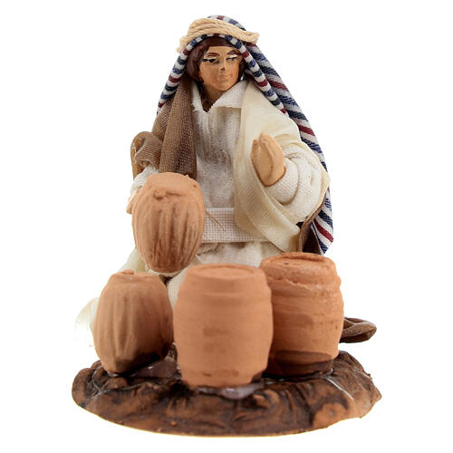 Young craftsman with barrels for Neapolitan Nativity Scene of 6 cm 1