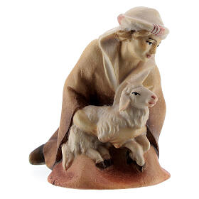 Kneeling shepherd with lamb Original Cometa Nativity Scene in painted wood from Valgardena 10 cm