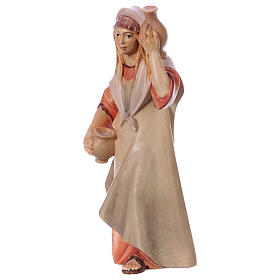 Contadina con brocca per presepe Original Cometa legno dipinto in Valgardena 12 cm