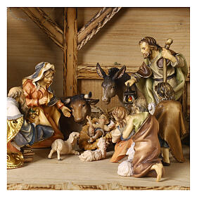 Belén Reyes Magos pastores, buey y burro mod. Original madera pintada en Val Gardena 10 cm de altura media - 22 piezas