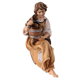 Girl for fountain scene in painted wood, Kostner Nativity scene 9.5 cm