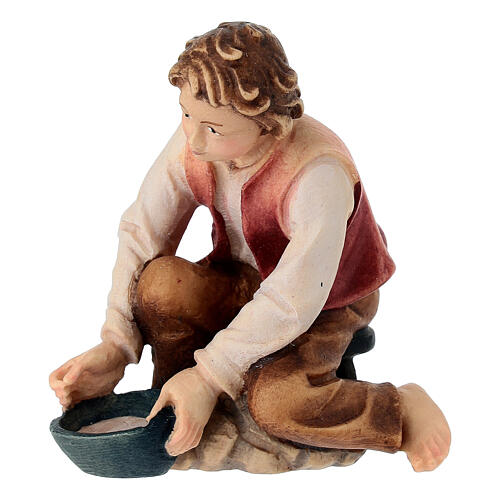 Jeune qui trait bois peint crèche Kostner 12 cm 2