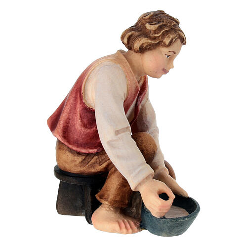 Jeune qui trait bois peint crèche Kostner 12 cm 3