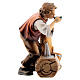 Enfant avec fontaine en bois peint crèche Rainell 9 cm Val Gardena s5