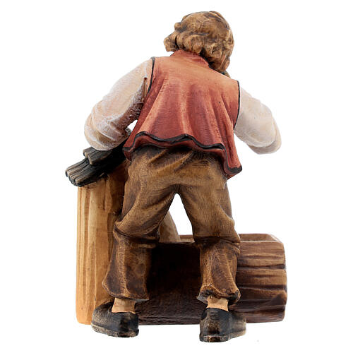 Boy at the fountain in painted wood for 11 cm Rainell Nativity scene, Val Gardena 4