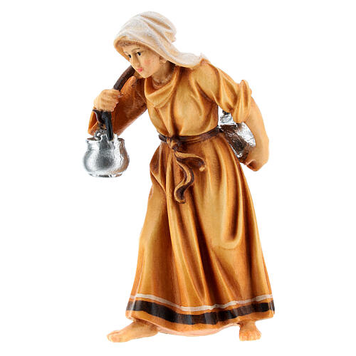Mujer con jarra de madera pintada belén Rainell 9 cm Val Gardena 1