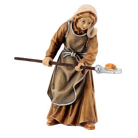 Woman with bread in painted wood for 9 cm Rainell Nativity scene, Val Gardena