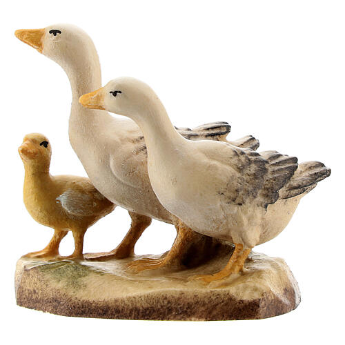 Group of geese in painted wood for 11 cm Rainell Nativity scene, Val Gardena 1