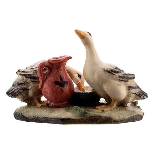 Geese with water bowl in painted wood for 9 cm Rainell Nativity scene, Val Gardena 1