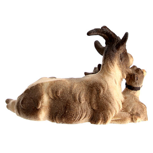 Chèvre couchée avec chevrettes bois peint crèche Rainell Val Gardena 11 cm 3