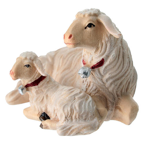 Mouton et agneau couchés bois peint crèche Rainell Val Gardena 11 cm 2