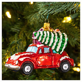 Auto mit Geschenken und Baum, Weihnachtsbaumschmuck aus mundgeblasenem Glas