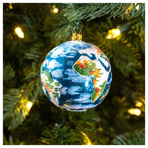 Earth Christmas tree decoration in blown glass 2