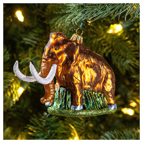 Mammoth Christmas tree ornament in blown glass 2