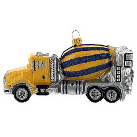 Concrete mixer truck with Christmas tree decoration in blown glass