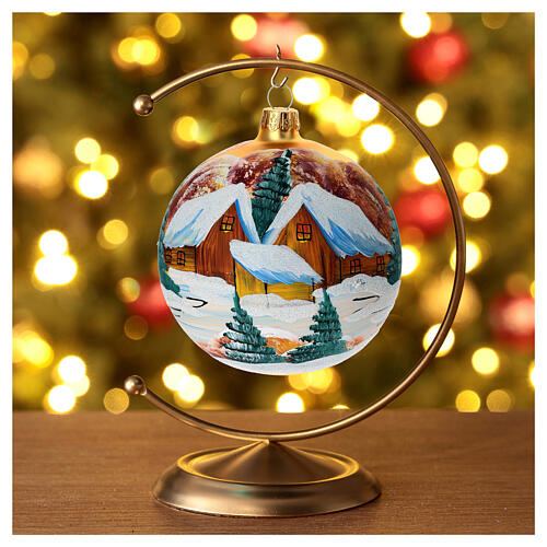Boule de Noël en verre soufflé 100 mm paysage enneigé fond or 2