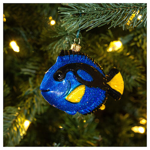 Dory the Blue Tang Christmas ornament in blown glass 2