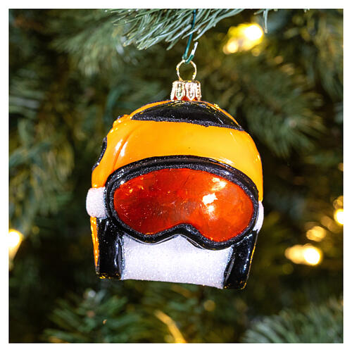 Skihelm mit Schutzbrille, Weihnachtsbaumschmuck aus mundgeblasenem Glas, 10 cm 2