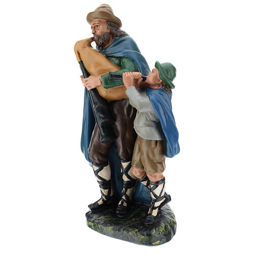 Bagpiper with child in plaster for Arte Barsanti Nativity Scene 30 cm 3