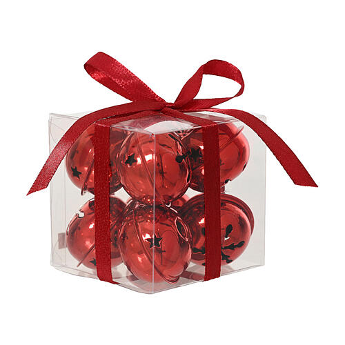 Set of 8 shiny red bells, 3 in 1