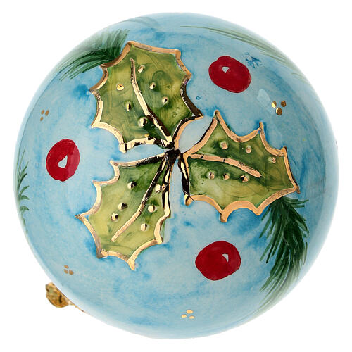 Boule de Noël en céramique 8 cm fond bleu et houx Dellarte Ceramiche 4