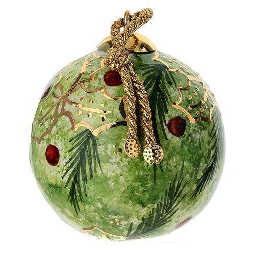 Bombka ceramiczna świąteczna, zielone tło z dekoracją ostrokrzewu, 8 cm, Dellarte Ceramich 3