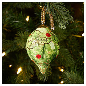 Hand-decorated Christmas drop-shaped ornament by Dellarte Ceramiche, green with holly, 3 in