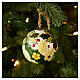 Esfera árbol Navidad fondo crema acebo pintado a mano 8 cm Dellarte Ceramiche s2
