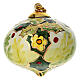 Addobbo albero Natale cipolla in ceramica fondo panna pungitopo 8 cm Dell'Arte Ceramiche s1