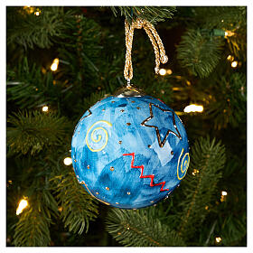 Boule de Noël Dellarte Ceramiche bleue avec étoiles et spirales or 10 cm peinte à la main