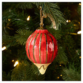 Esfera árbol Navidad gota Dellarte Ceramiche roja con decoración dorada 8 cm