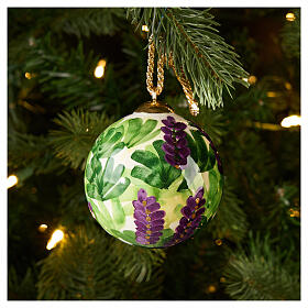 Bola navideña Dellarte Ceramiche flores violetas hojas verdes pintada a mano 8 cm