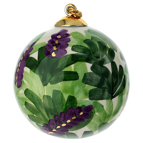 Pallina natalizia Dellarte Ceramiche fiori viola foglie verdi dipinta a mano 8 cm 4