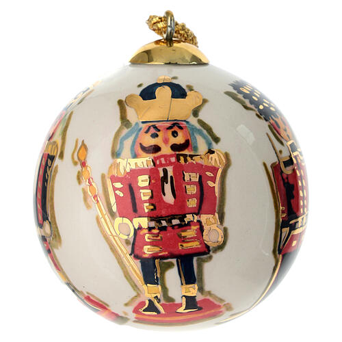 Sfera albero Natale Dell'Arte Ceramiche schiaccianoci base panna 8 cm dipinta a mano 1