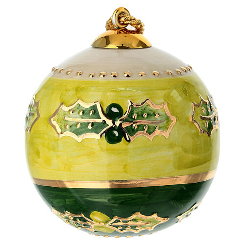 Pallina Natalizia Dellarte Ceramiche agrifoglio fondo avorio striscia verde oro 8 cm dipinta mano 1