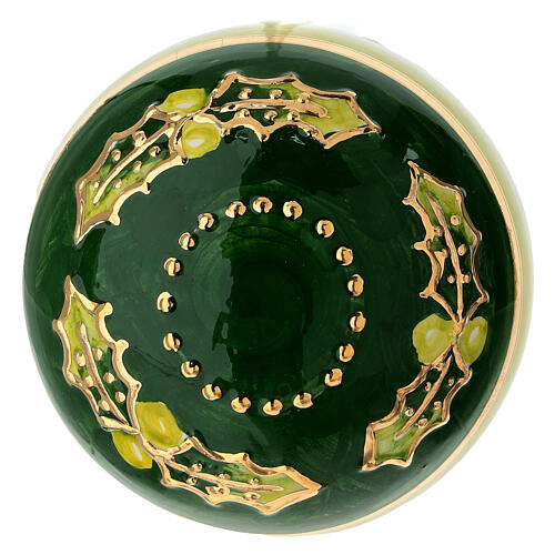 Pallina Natalizia Dellarte Ceramiche agrifoglio fondo avorio striscia verde oro 8 cm dipinta mano 4