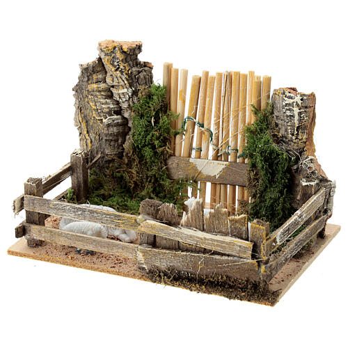 Wood and cork pen for sheeps with gate 10x15x10 cm for Nativity Scene with 8 cm characters 2