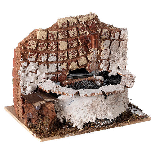 Fontanário circular com bomba de água para presépio com figuras de altura média 8-10 cm; medidas: 10x15x10 cm 3