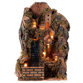 Illuminated village with stream 20x15x20 cm for statues 8-10 cm